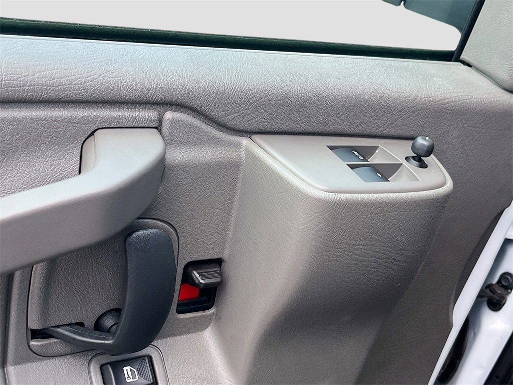 Used 2024 Chevrolet Express 2500 w/ Driver Convenience Package image 17