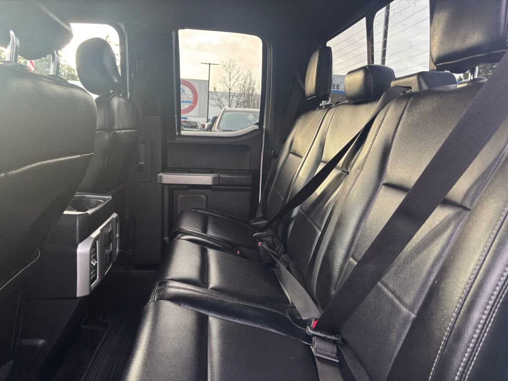 Used 2015 Ford F150 Lariat image 13