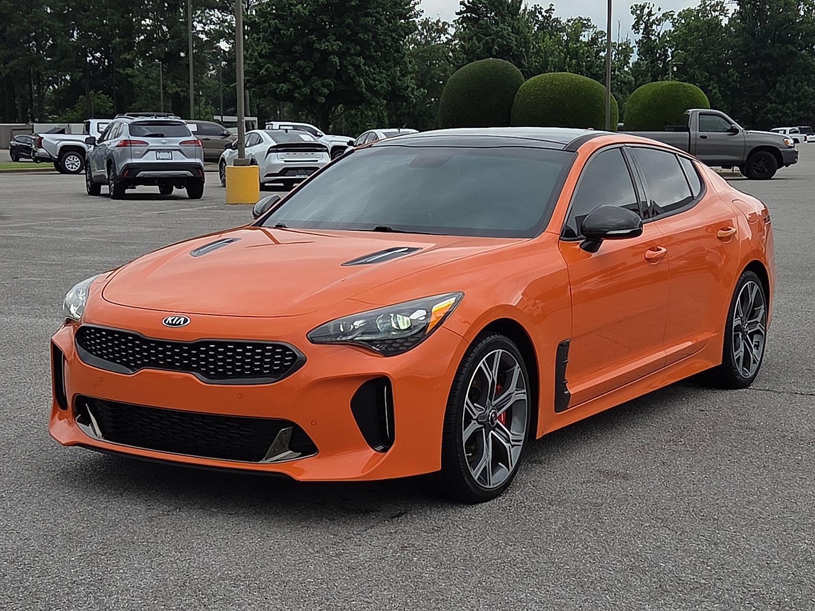 Used 2019 Kia Stinger GTS RWD image 2