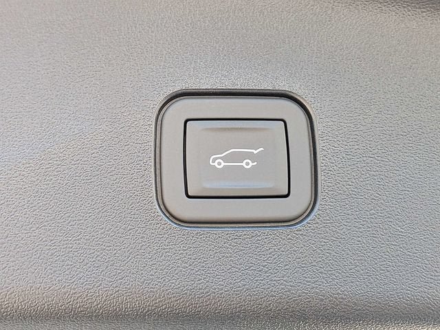 New 2027 Cadillac Vistiq Sport w/ LPO, Floor Liner Package AWD/4WD image 13