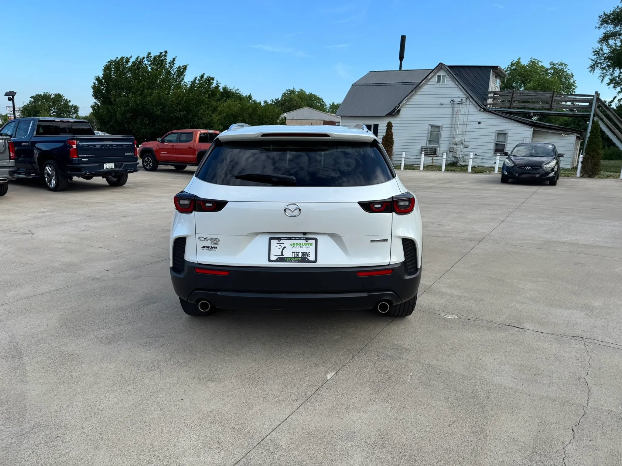 Used 2023 MAZDA CX-50 2.5 S w/ Cargo Package AWD/4WD image 6