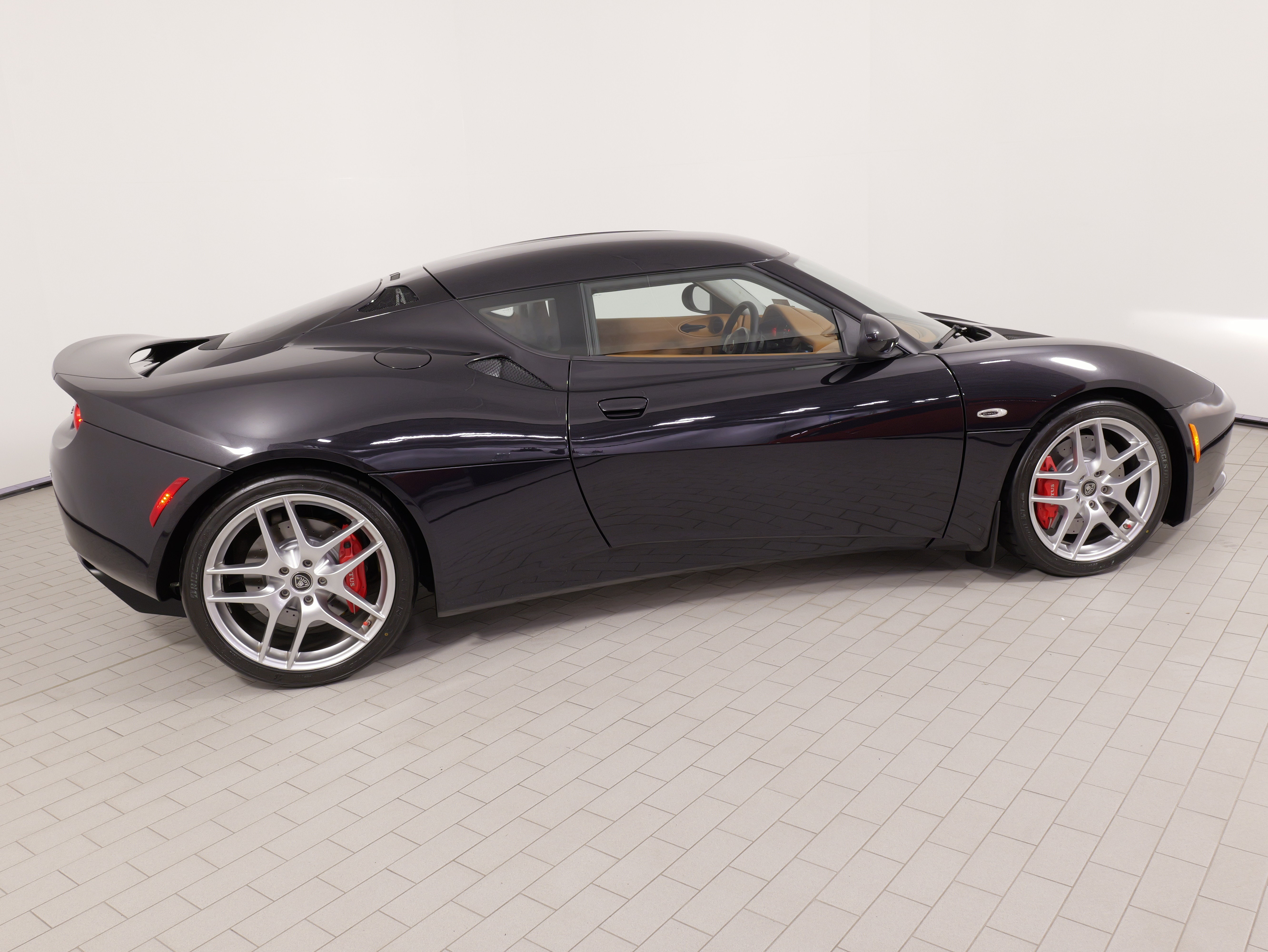 Used 2014 Lotus Evora 2+2 RWD image 10