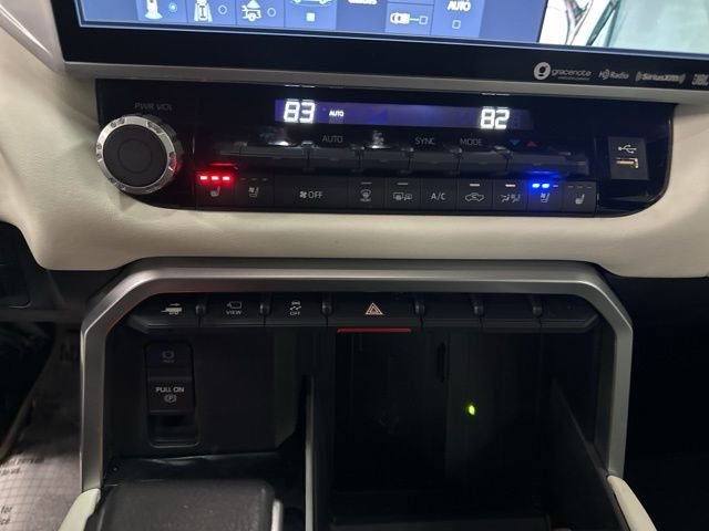 Used 2022 Toyota Tundra Capstone image 18