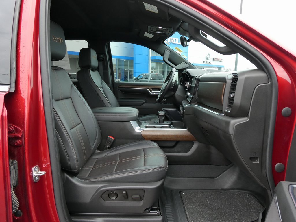 Used 2023 Chevrolet Silverado 1500 High Country w/ Technology Package image 15