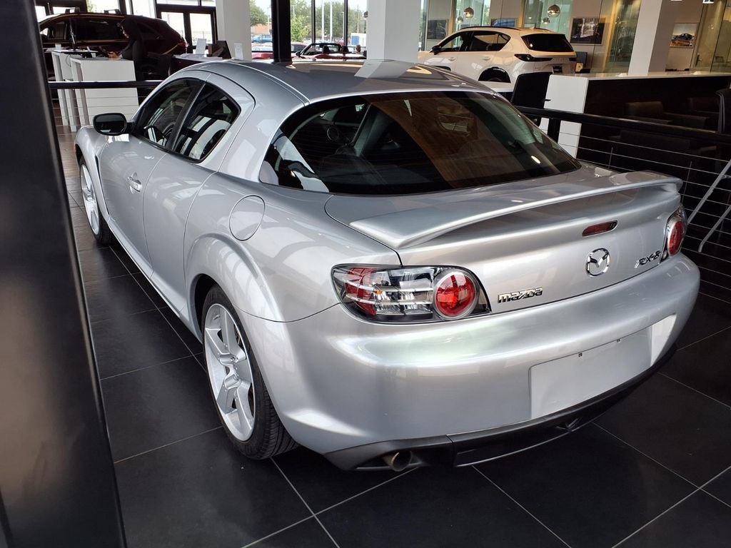 Used 2004 MAZDA RX-8 w/ MT Grand Touring Pkg RWD image 4
