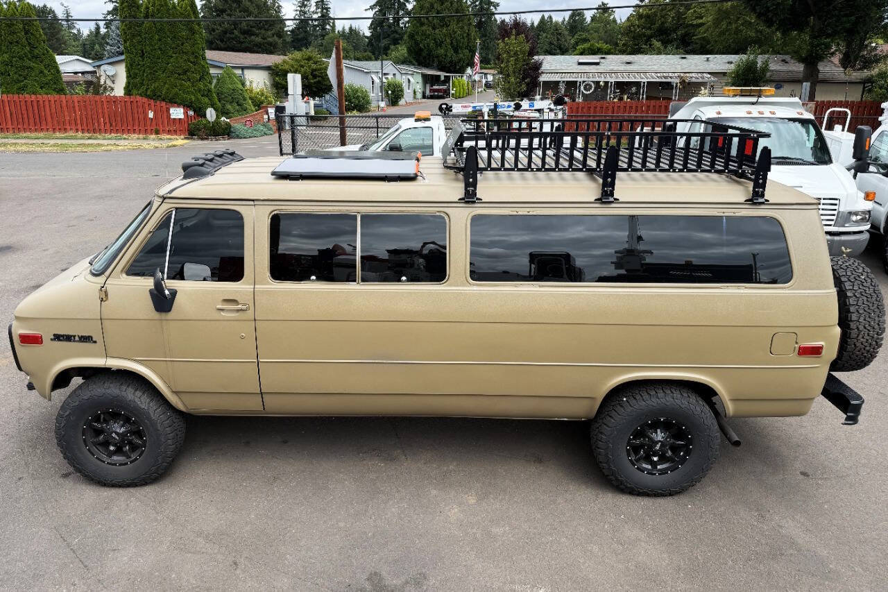 Used 1990 Chevrolet G30 Heavy-Duty Extended Sportvan RWD image 5