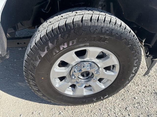 Used 2024 Ford F250 XLT w/ FX4 Off-Road Package image 10