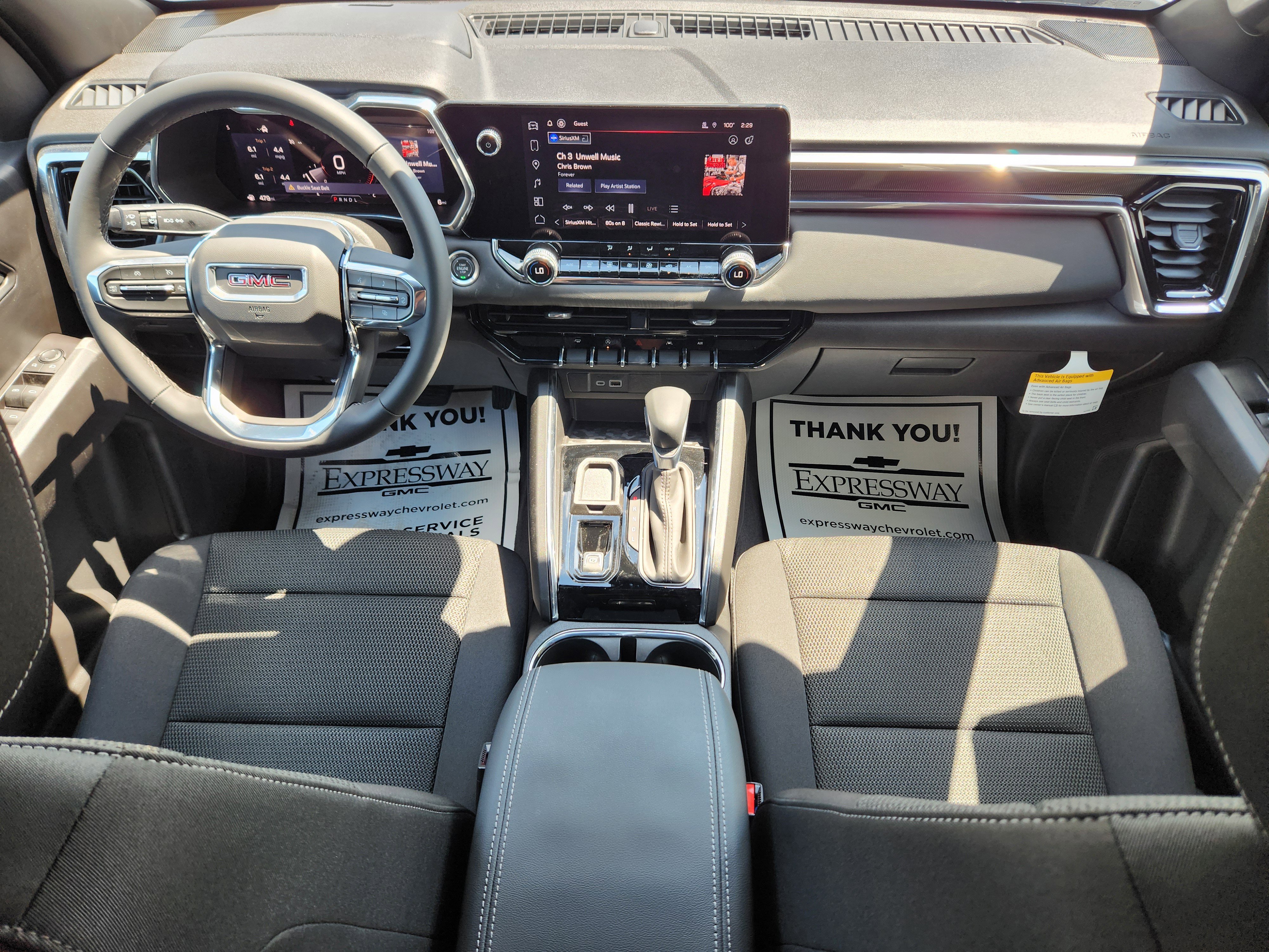 New 2025 GMC Canyon Elevation w/ Convenience Package image 9