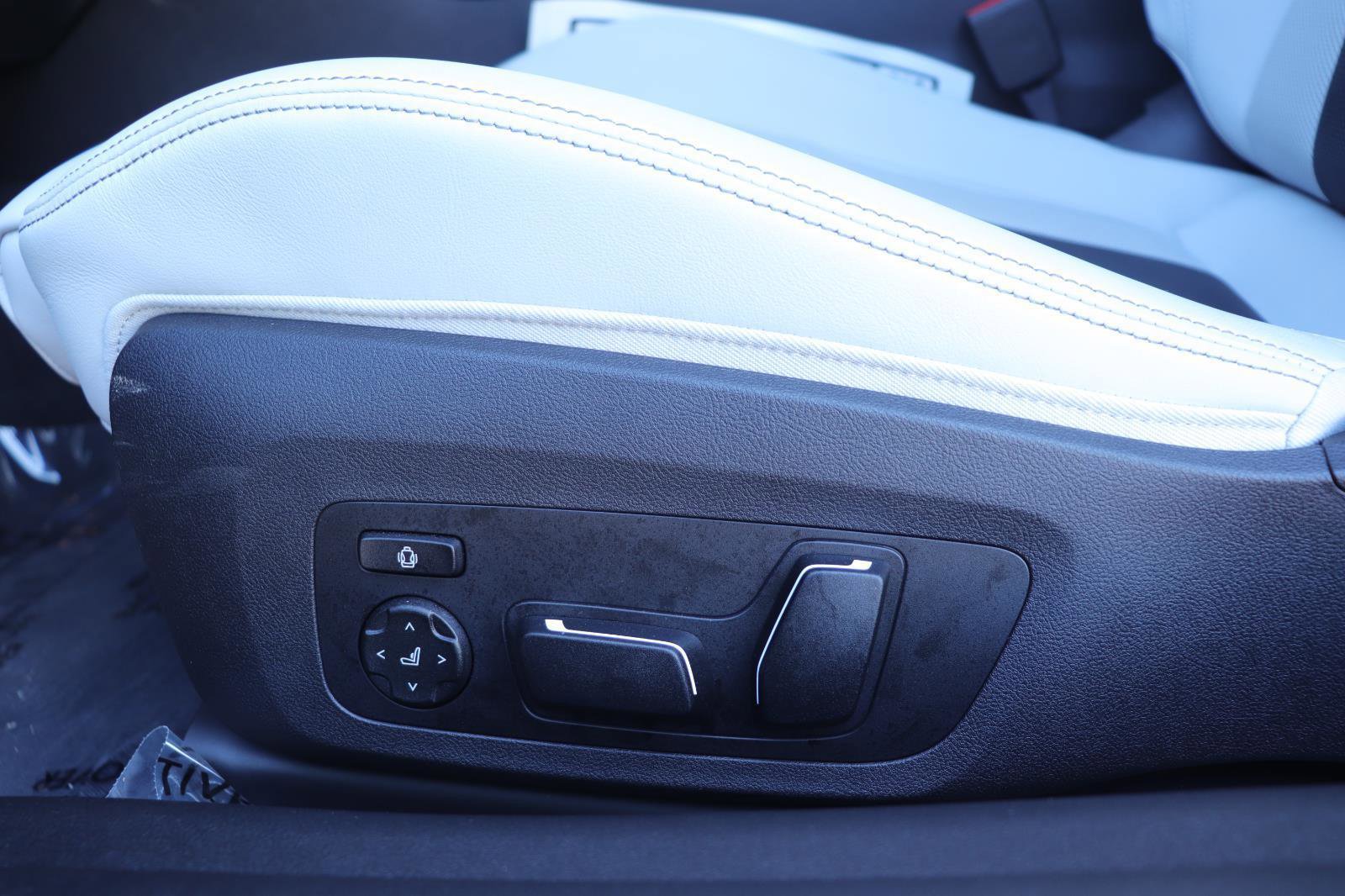 Used 2026 BMW M4 Competition image 22