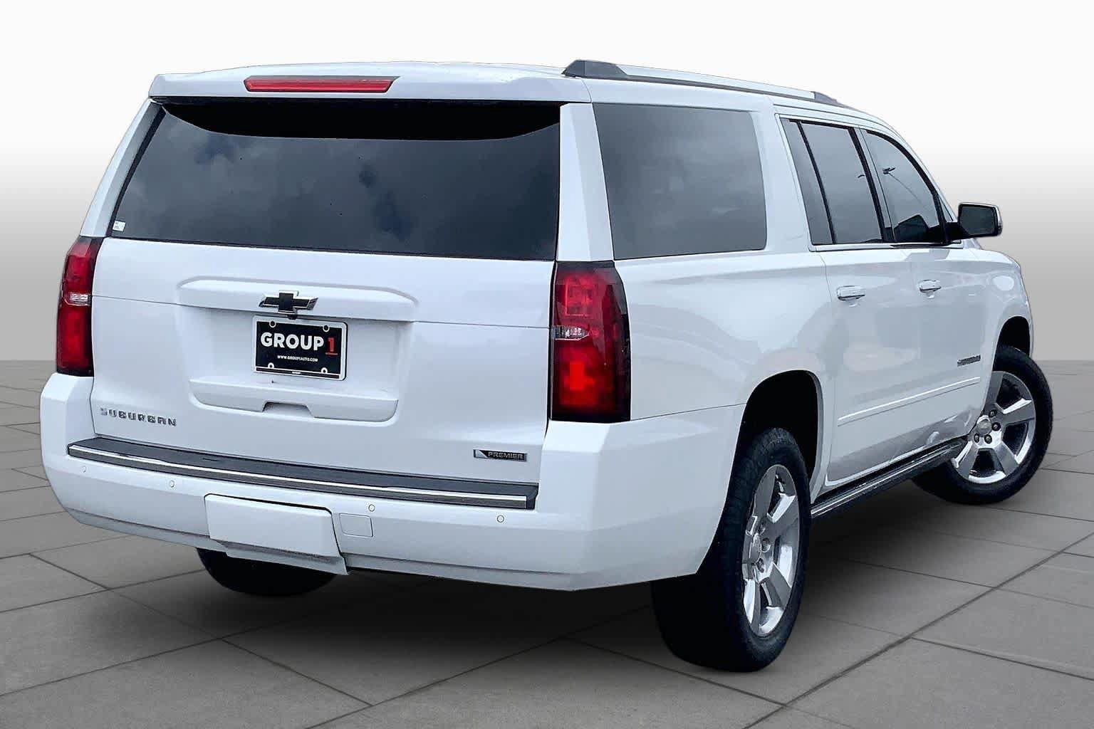 Used 2017 Chevrolet Suburban Premier RWD image 13