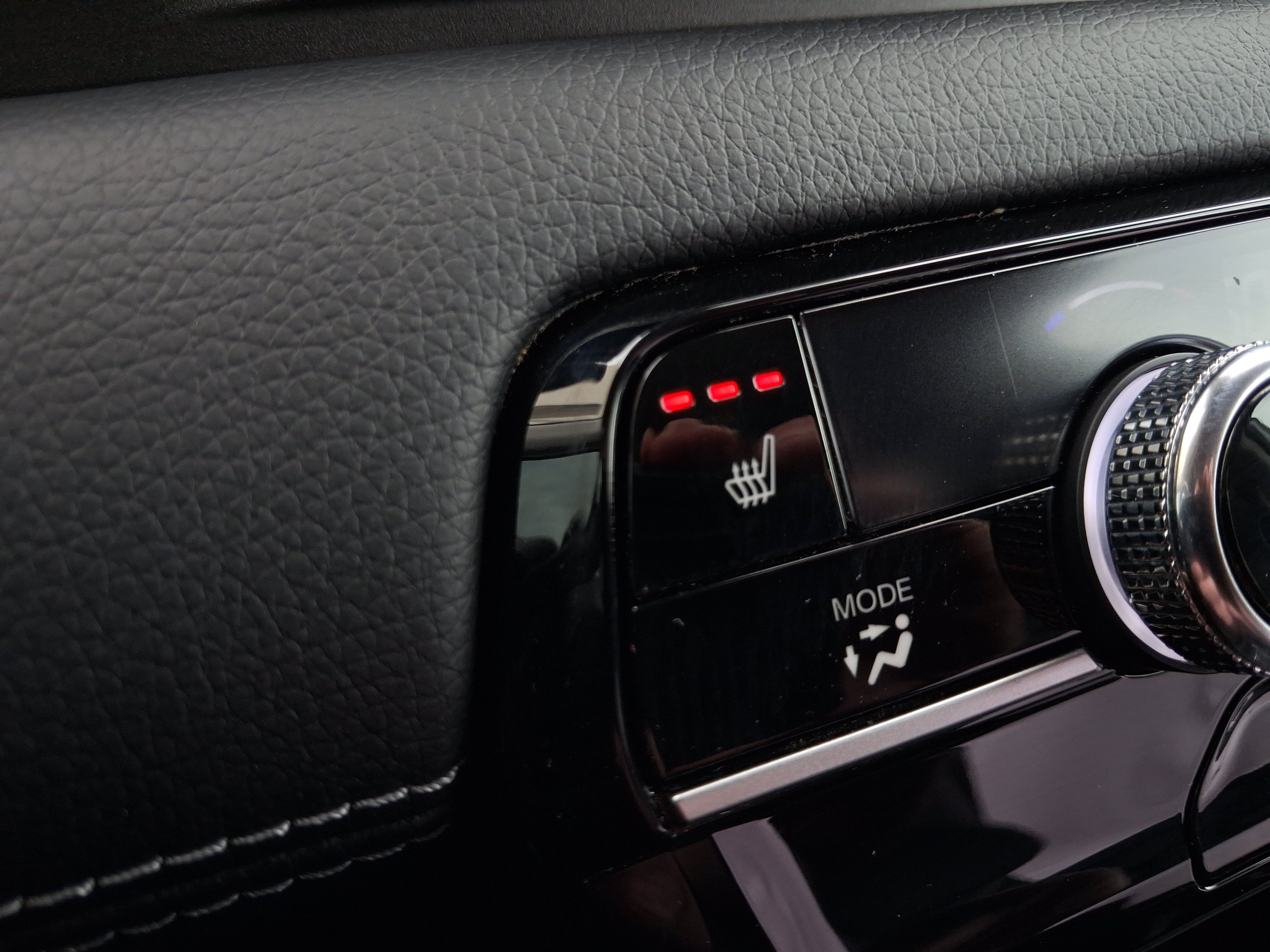 Used 2025 Honda Pilot EX-L image 15