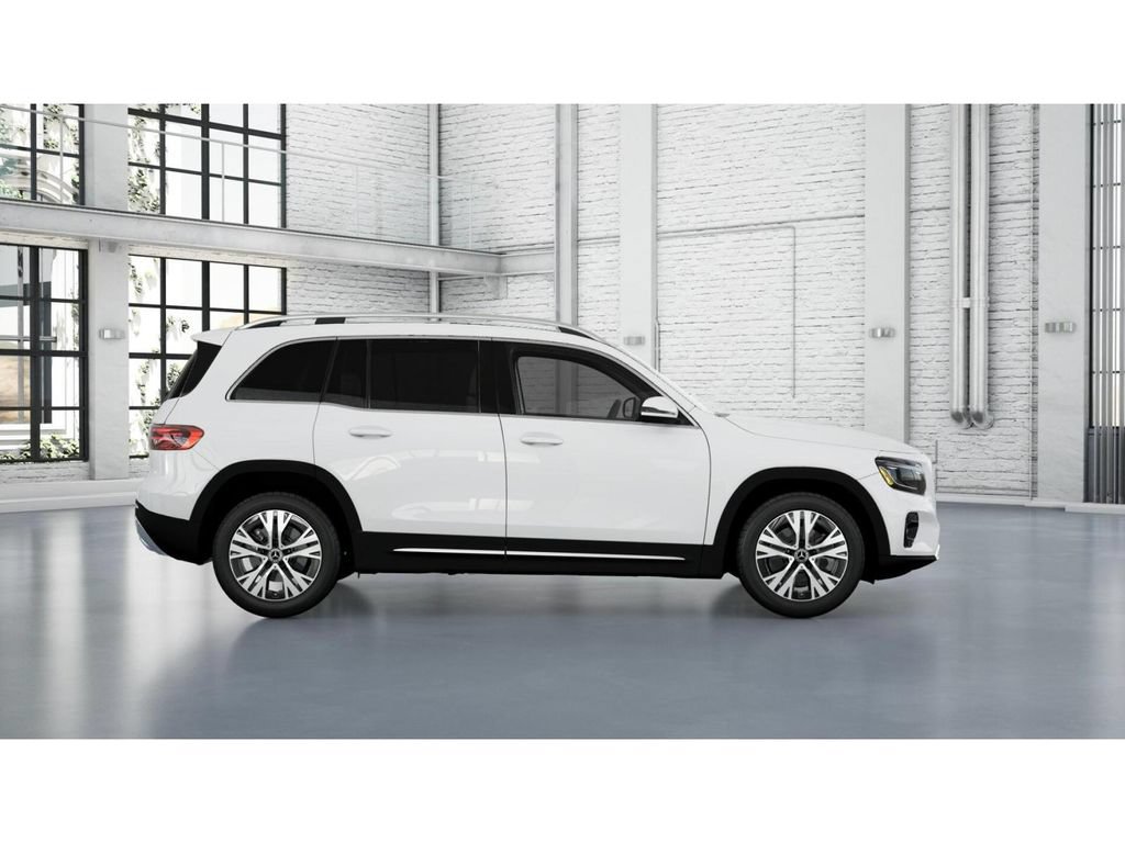 Certified 2026 Mercedes-Benz GLB 250 4MATIC image 2