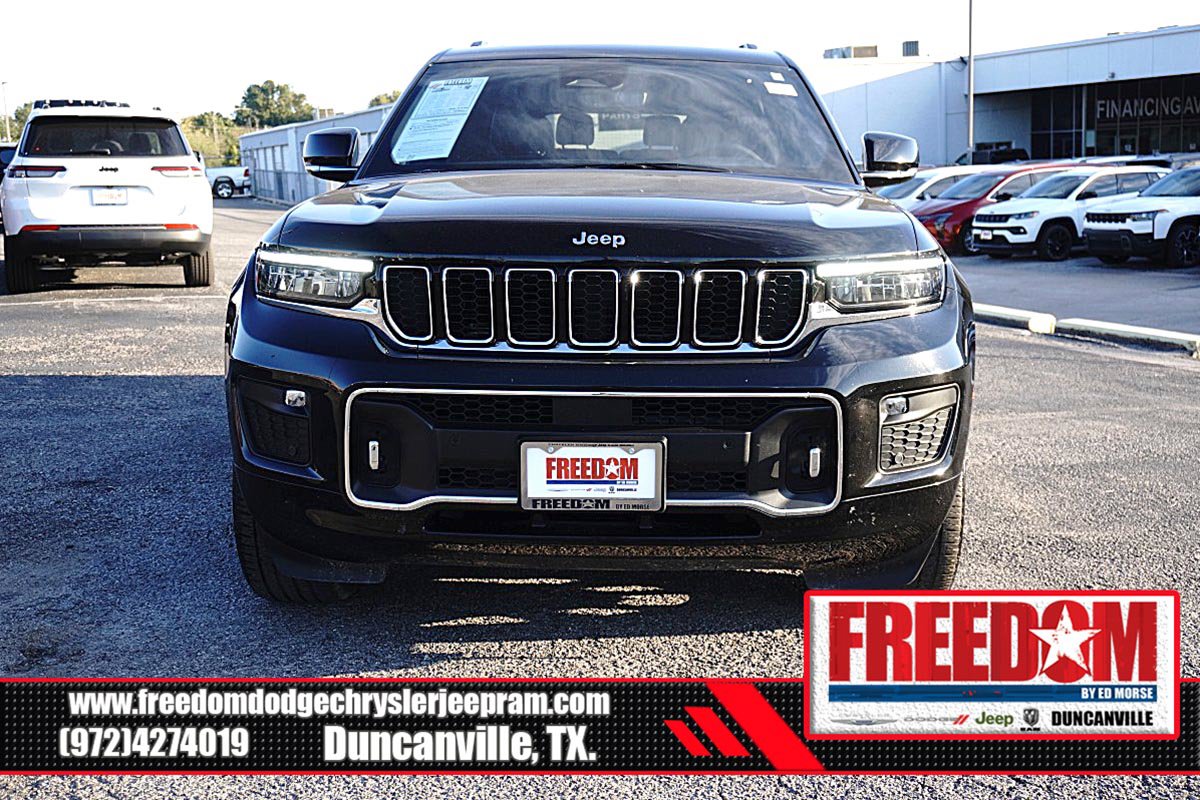 Used 2023 Jeep Grand Cherokee L Overland w/ Trailer Tow Group (B) RWD image 8
