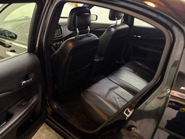 Used 2013 Chrysler 200 Limited FWD image 15