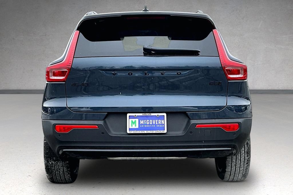 New 2026 Volvo XC40 B5 Ultra w/ Protection Package Premier AWD/4WD image 4