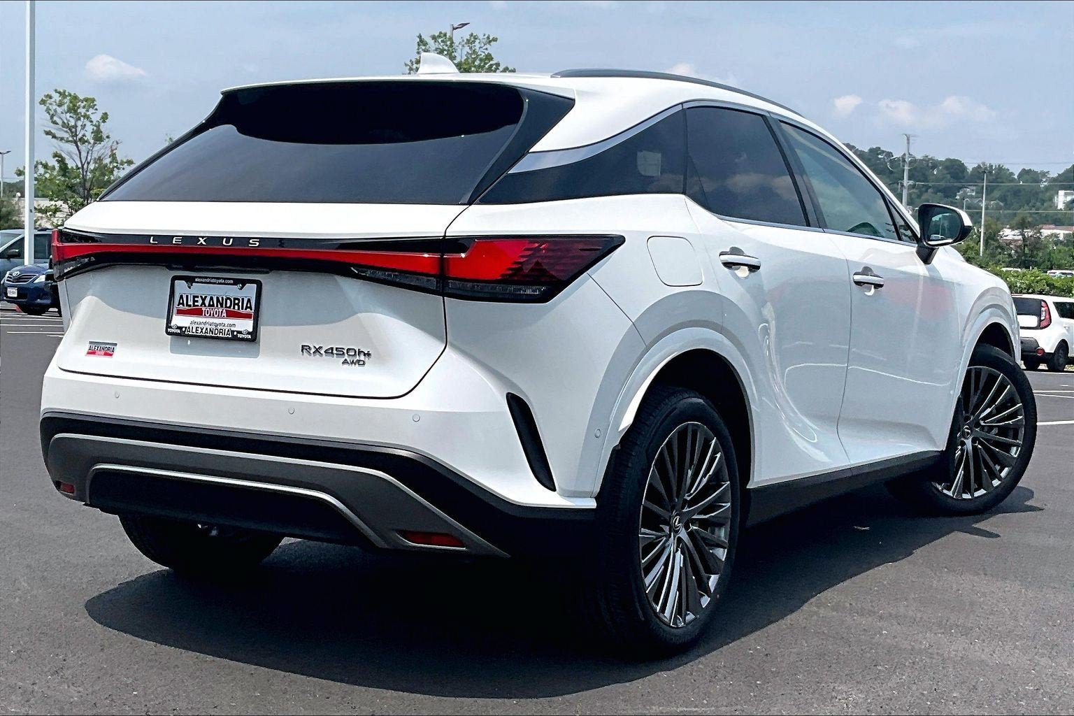 Used 2025 Lexus RX 450h AWD w/ Convenience Package image 12