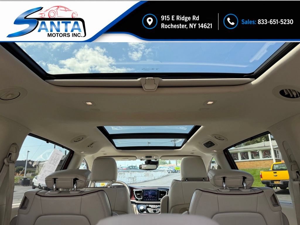 Used 2019 Chrysler Pacifica Limited w/ Advanced Safetytec Group FWD image 15