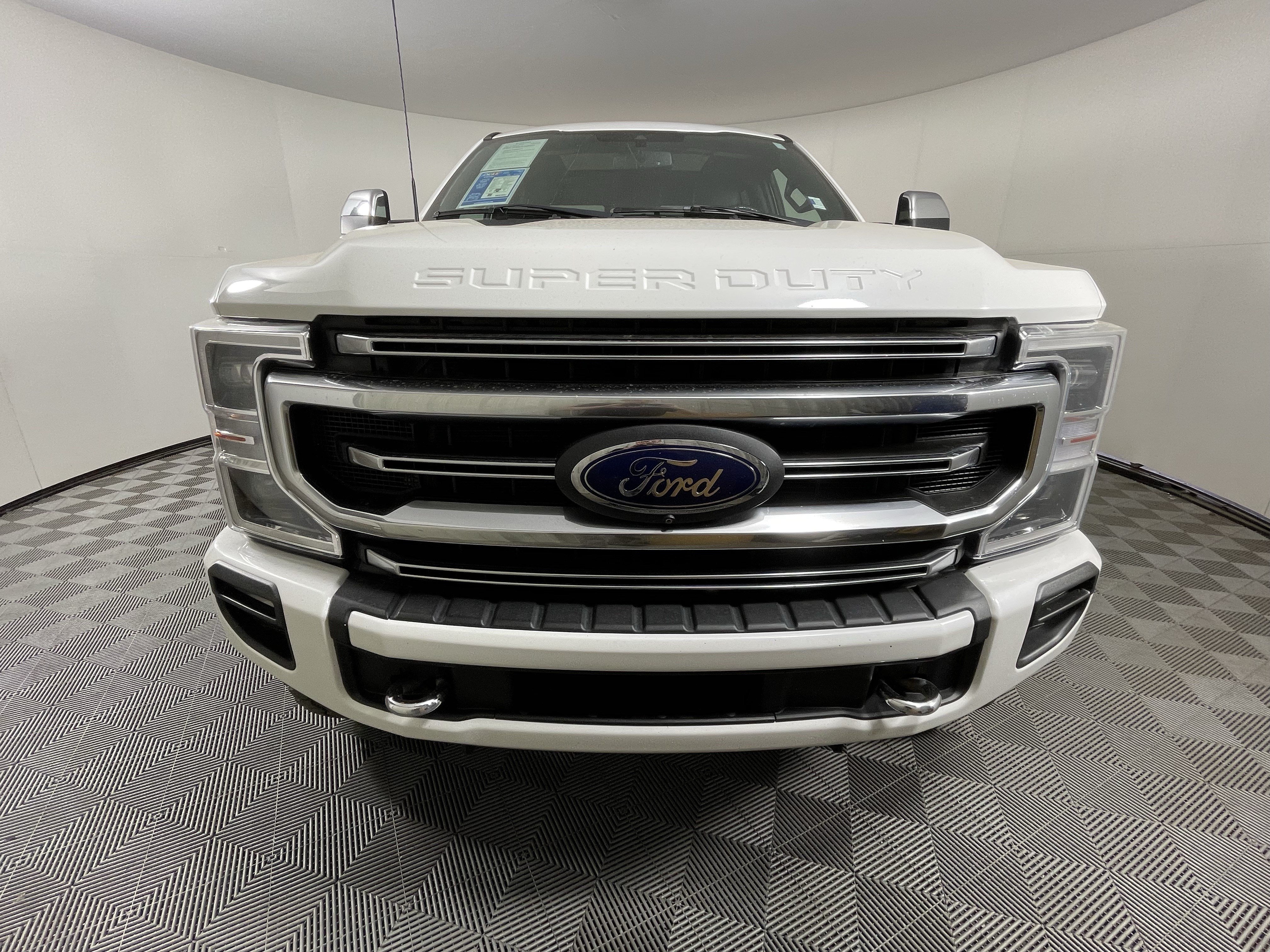 Used 2022 Ford F350 Platinum w/ Tremor Off-Road Package AWD/4WD image 8
