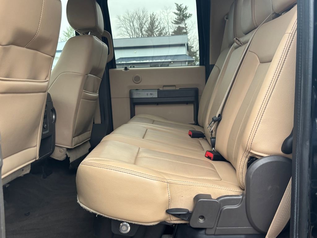 Used 2016 Ford F350 Lariat w/ Chrome Package image 37