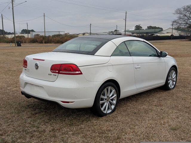 Used 2013 Volkswagen Eos Komfort image 3