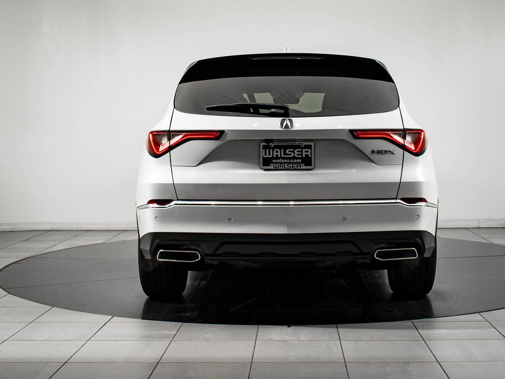 Certified 2023 Acura MDX FWD w/ Technology Package image 7