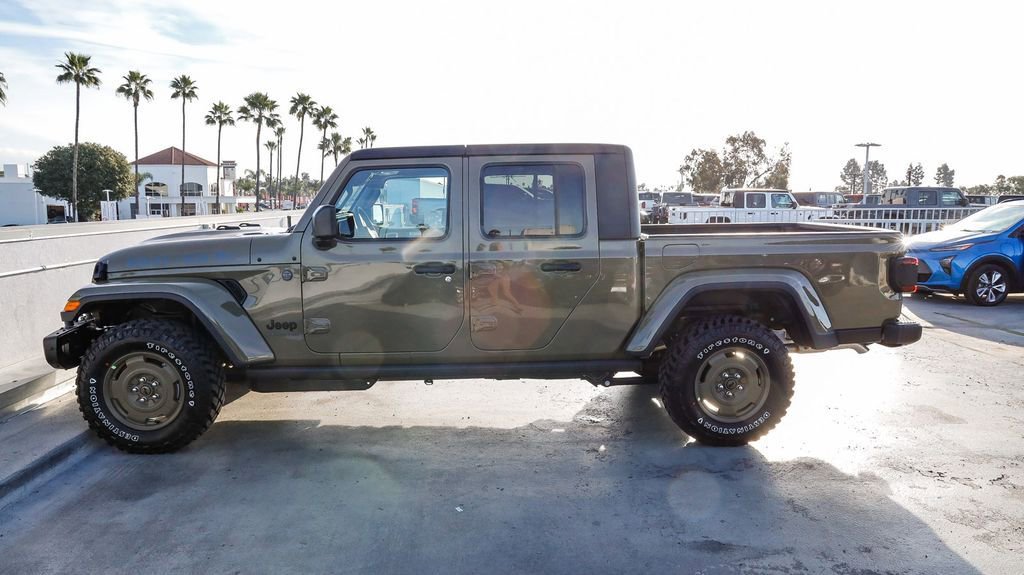 New 2026 Jeep Gladiator Willys AWD/4WD image 14