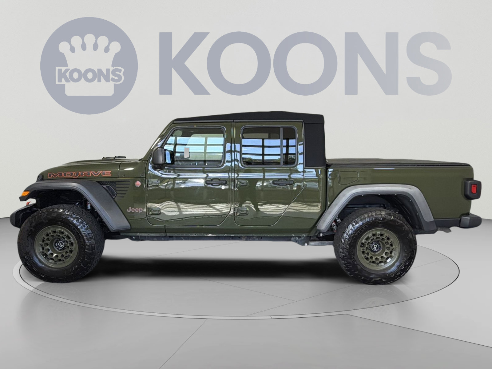 Used 2021 Jeep Gladiator Mojave w/ Cold Weather Group AWD/4WD image 2