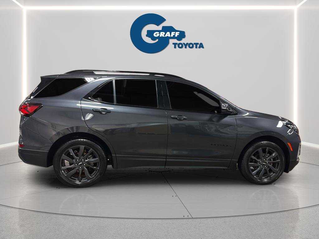 Used 2023 Chevrolet Equinox RS w/ RS Leather Package image 6