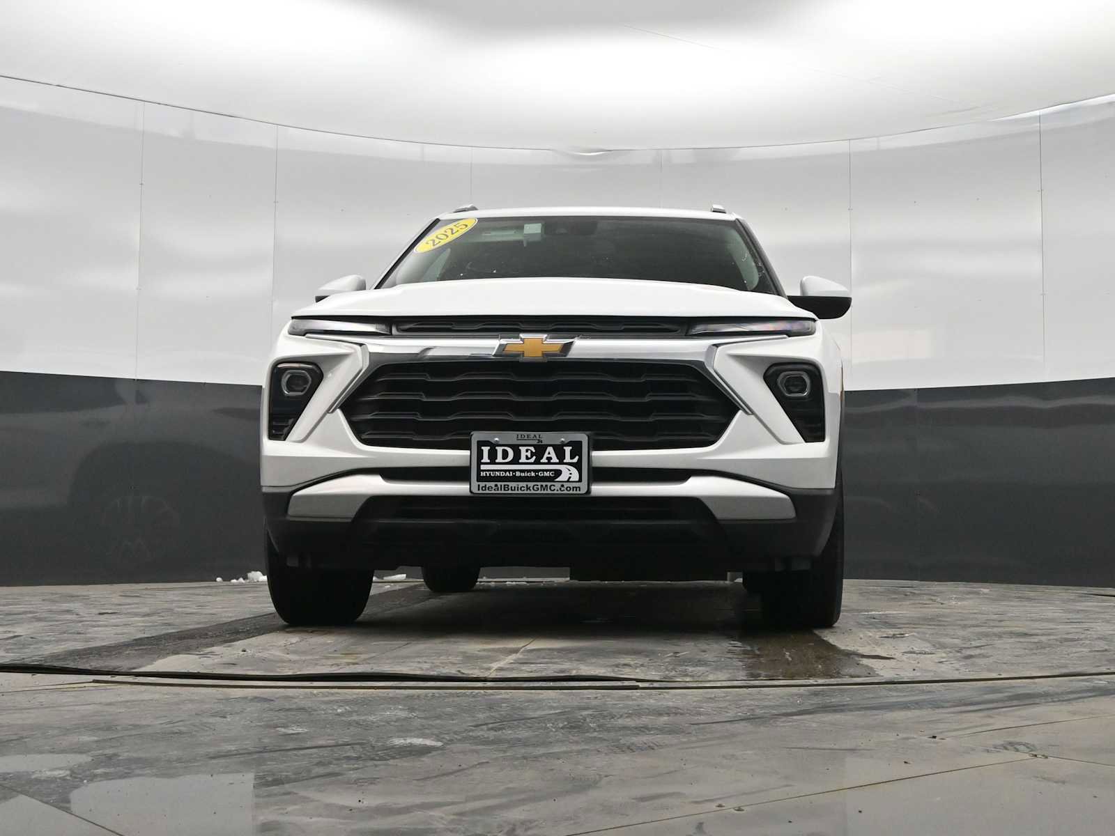 Used 2025 Chevrolet TrailBlazer LT image 29