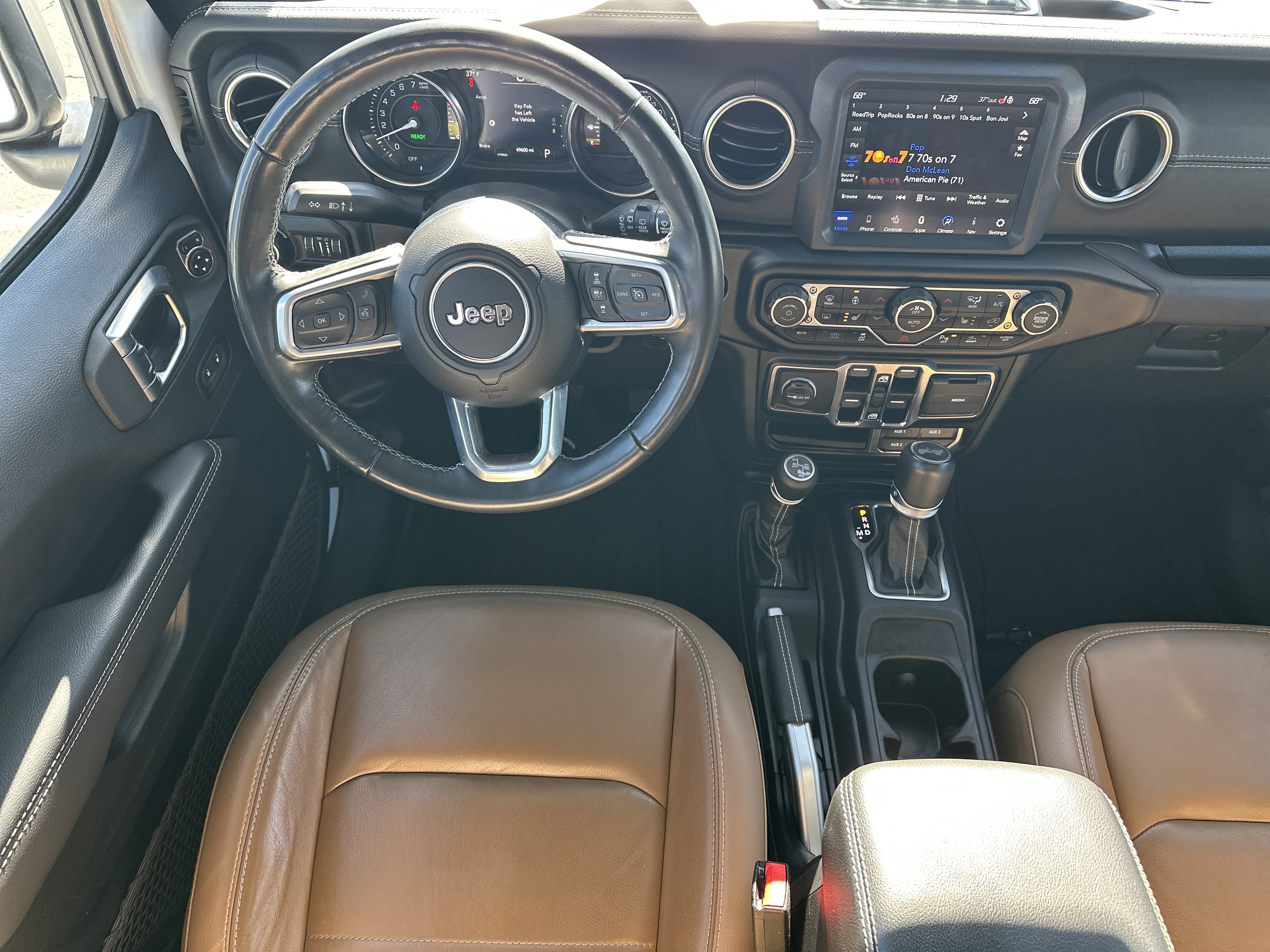 Used 2021 Jeep Wrangler Unlimited Sahara w/ Cold Weather Group image 23