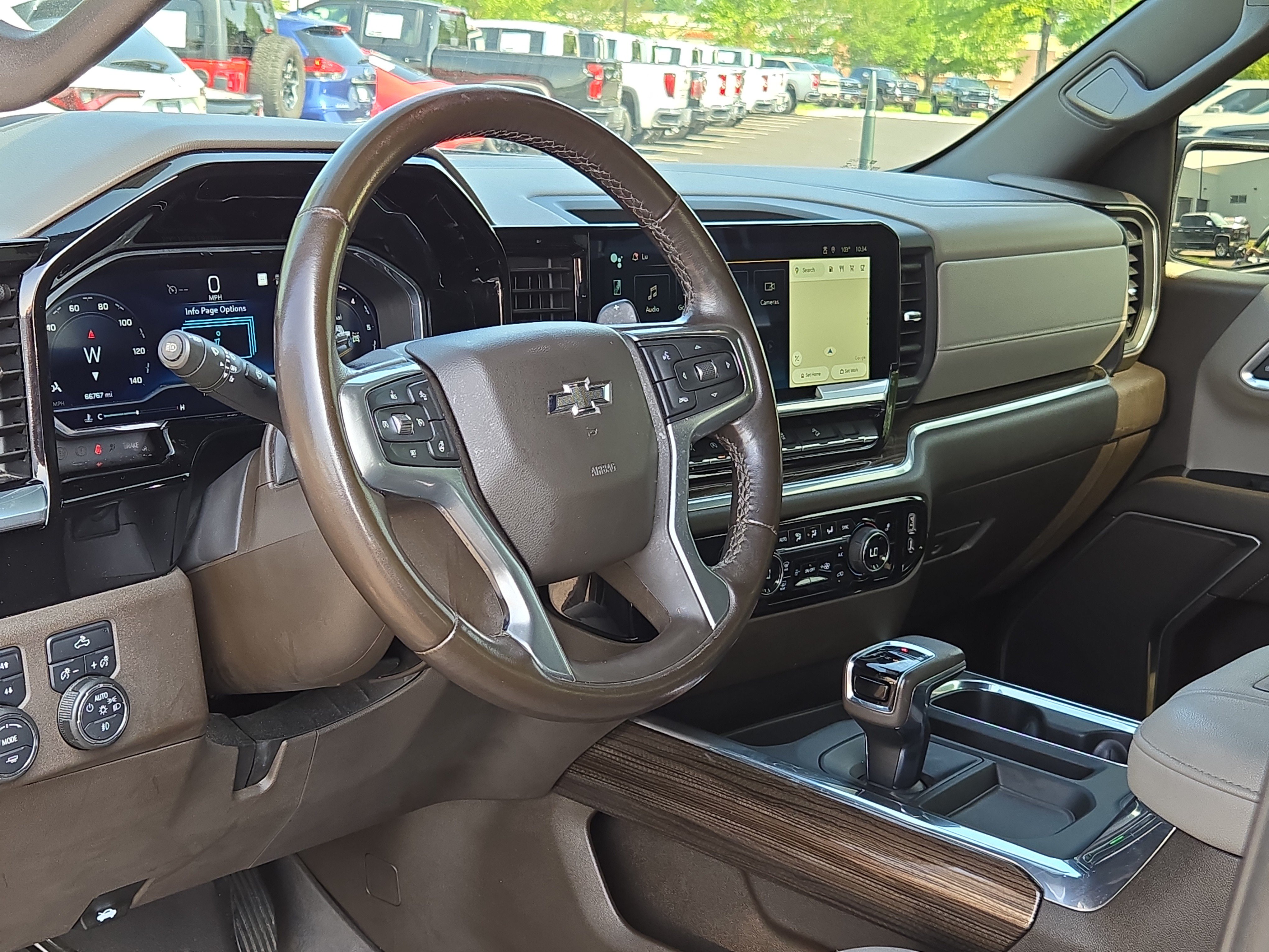 Certified 2022 Chevrolet Silverado 1500 RST AWD/4WD image 17