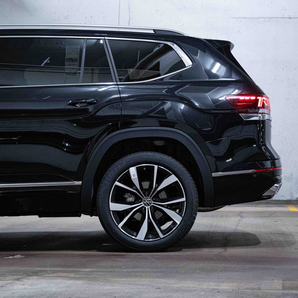 New 2026 Volkswagen Atlas SEL Premium R-Line AWD/4WD image 4