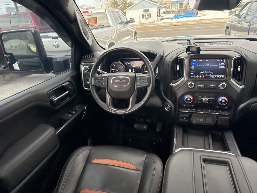 Used 2022 GMC Sierra 1500 AT4 w/ AT4 Premium Package image 11