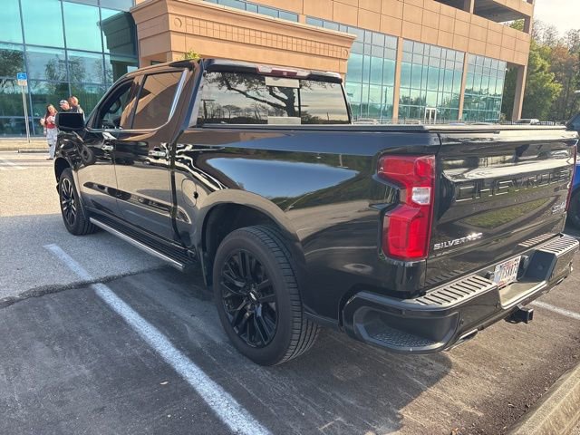 Used 2019 Chevrolet Silverado 1500 High Country w/ Technology Package image 5