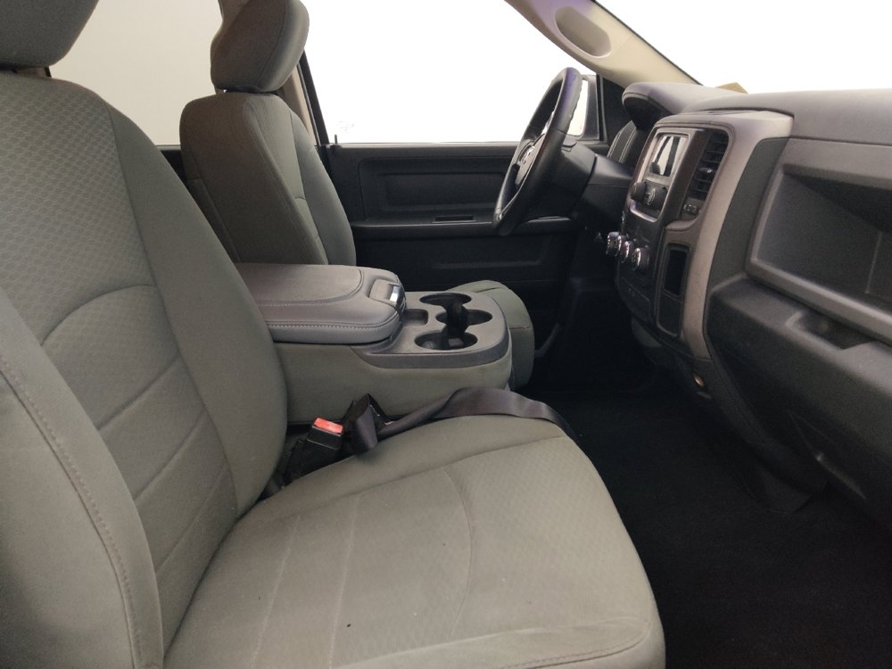 Used 2014 RAM 1500 Express RWD image 21