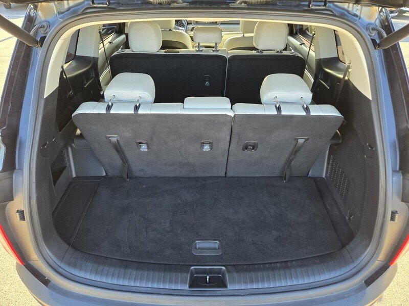Used 2021 Kia Telluride EX w/ Towing Package FWD image 14