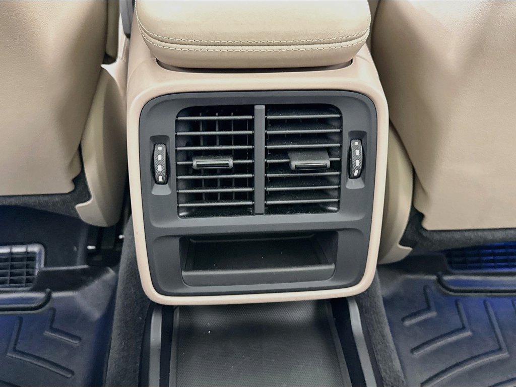 Certified 2024 Porsche Taycan 4S AWD/4WD image 28