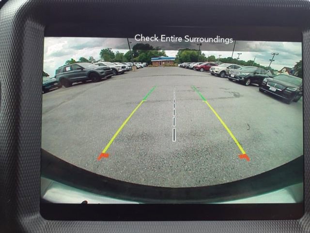 Used 2020 Jeep Wrangler Unlimited Sahara image 16