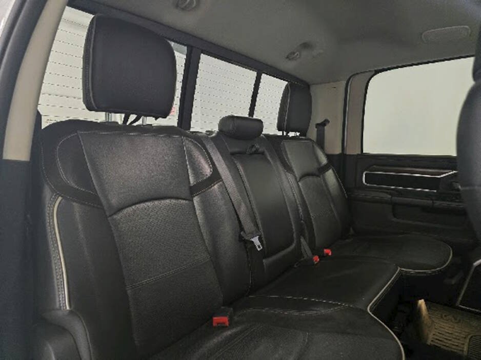 Used 2023 RAM 2500 Laramie AWD/4WD image 17