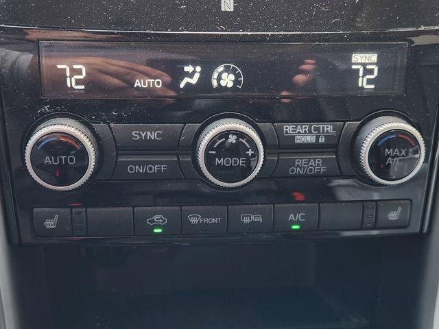 Used 2022 Subaru Ascent Limited w/ Technology Package AWD/4WD image 19