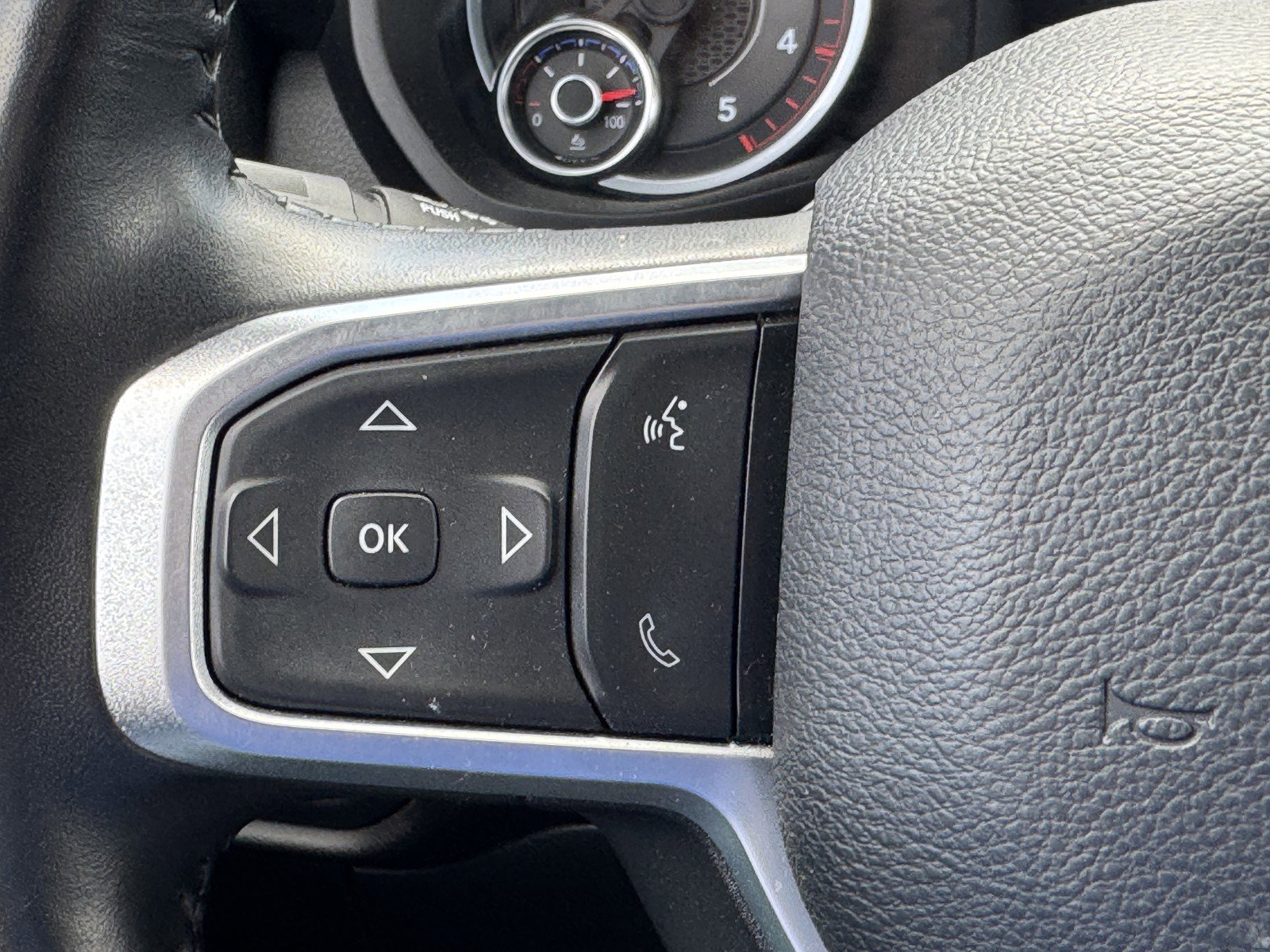 Used 2024 RAM 2500 Big Horn image 27