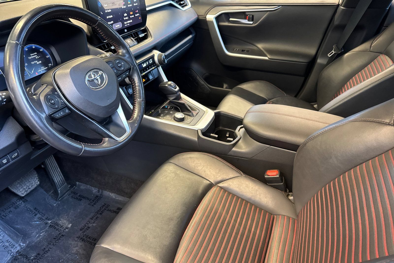 Certified 2023 Toyota RAV4 XSE w/ Weather Package AWD/4WD image 12