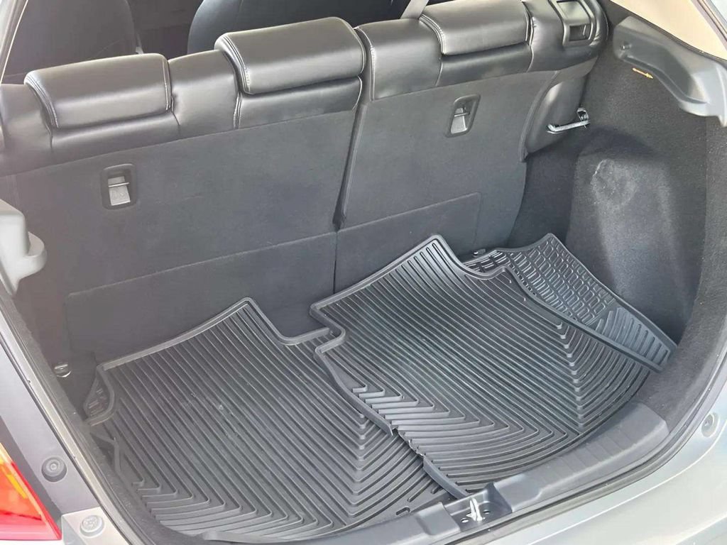 Used 2017 Honda Fit EX-L image 12