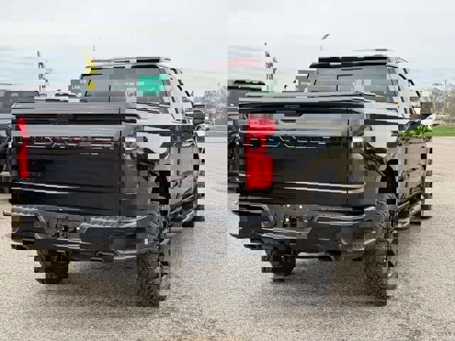 Used 2021 Chevrolet Silverado 1500 LT Trail Boss w/ Convenience Package II AWD/4WD image 5