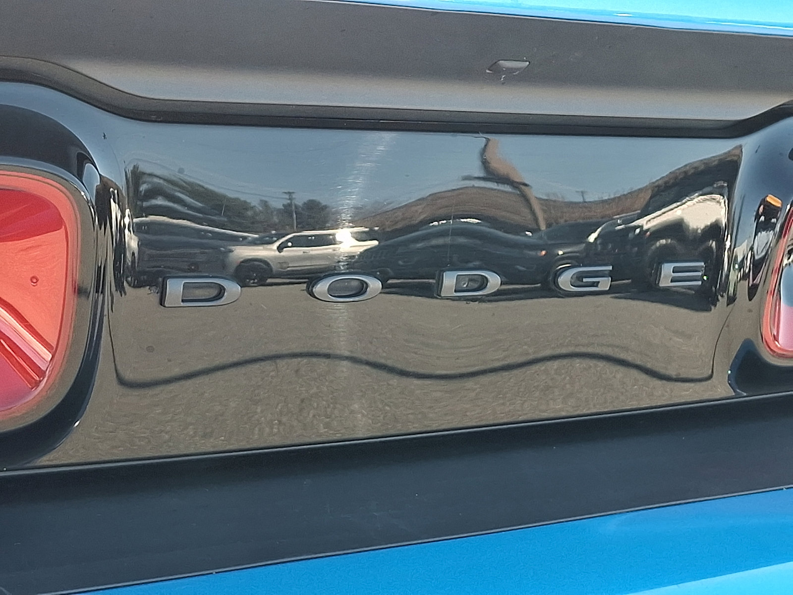 Used 2023 Dodge Challenger GT w/ Performance Handling Group image 30