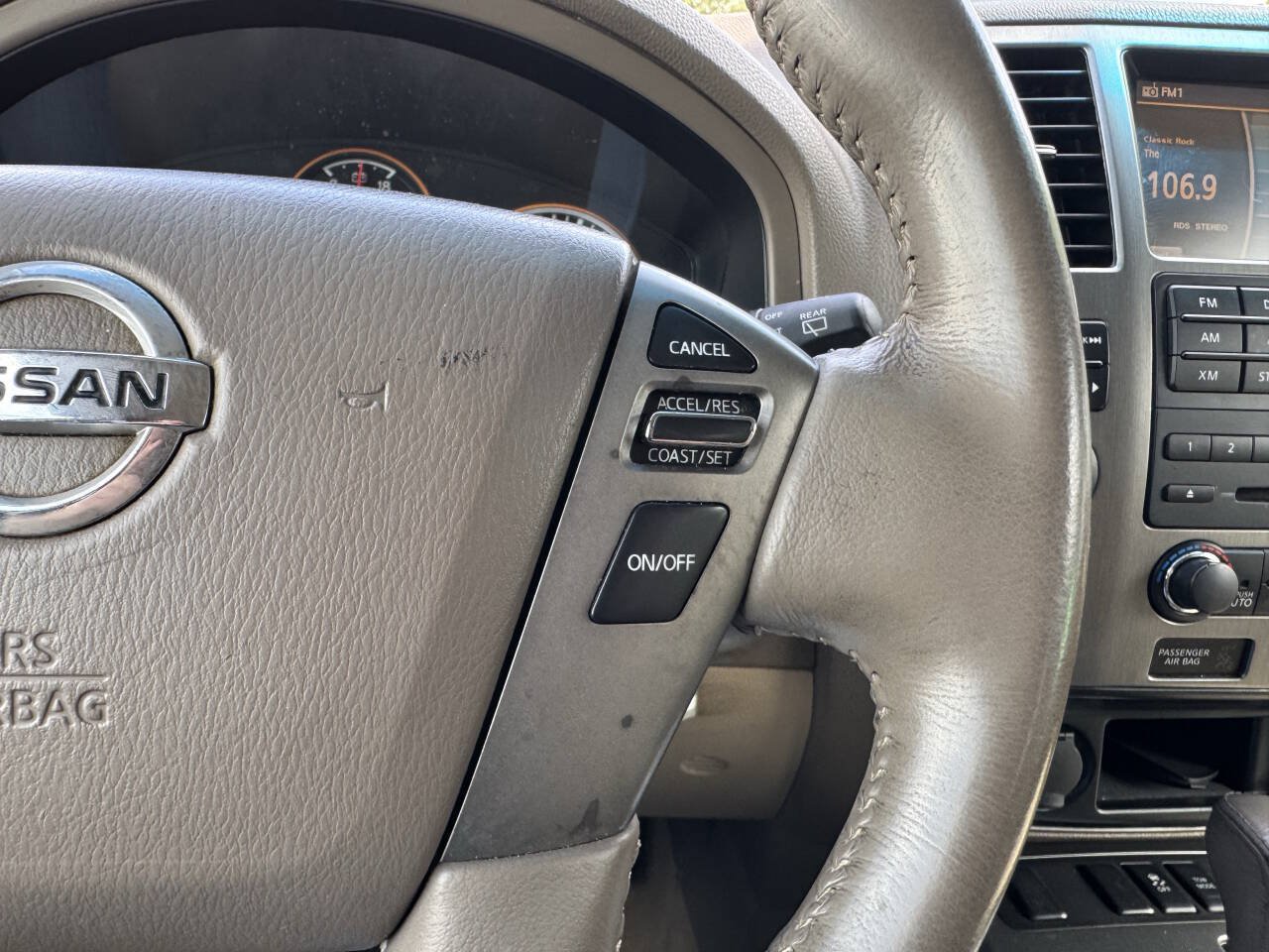 Used 2015 Nissan Armada SV RWD image 23
