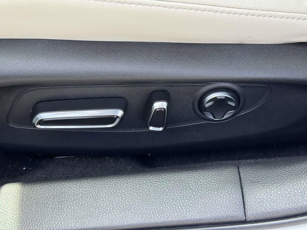 Certified 2025 Acura Integra A-Spec FWD image 18