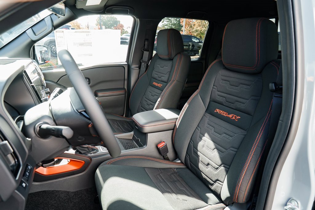 New 2026 Nissan Frontier PRO-4X w/ Pro-4x Convenience Package image 23