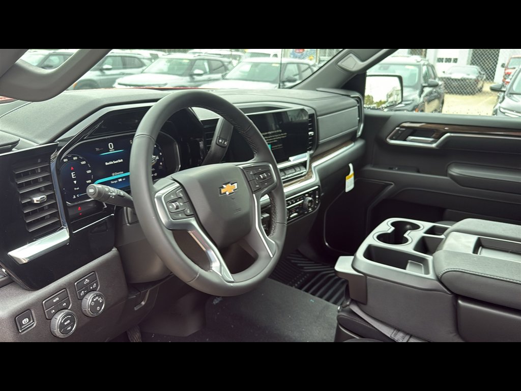 New 2026 Chevrolet Silverado 1500 LT image 9