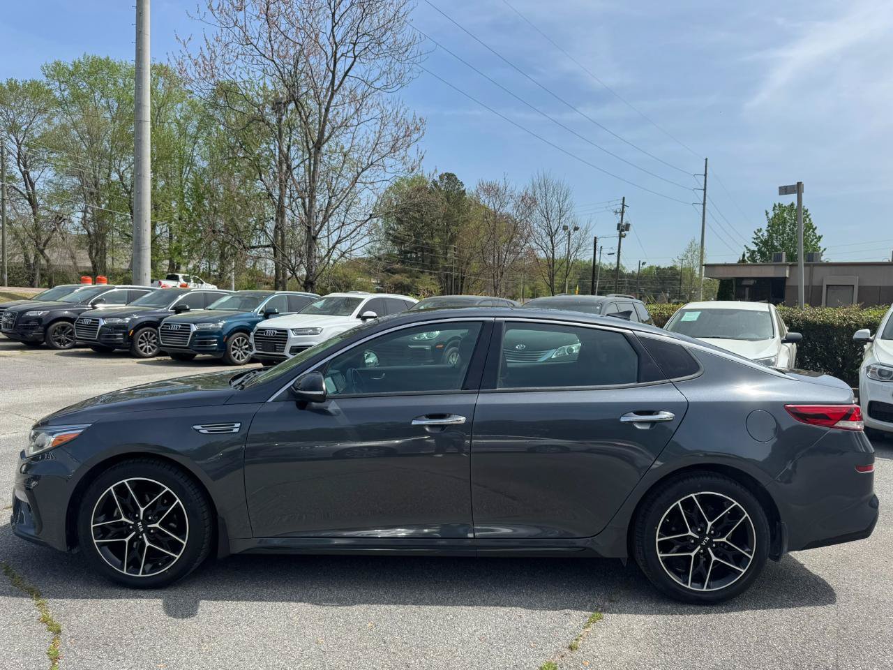 Used 2020 Kia Optima SE FWD image 4